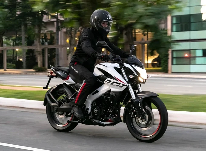 pulsar ns 400 delayed