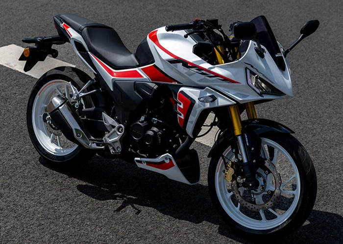 ഹോണ്ട ഹോർനെറ്റ് 2.0 യുടെ ചൈനീസ് കസിൻ