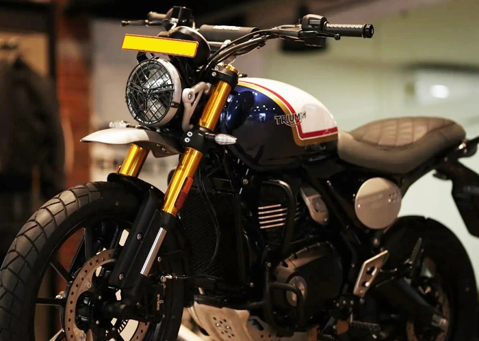 ട്രയംഫ് മോട്ടോര്സൈക്കിള്സ് ലിമിറ്റഡ് ൻറെ ആഘോഷം