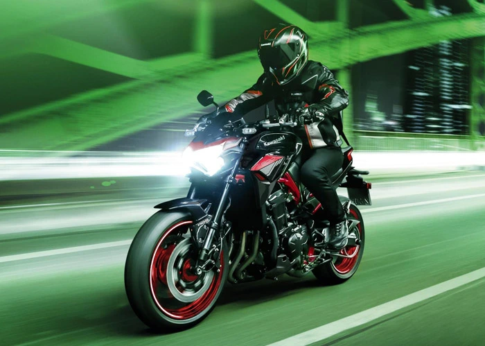 പുത്തൻ കവാസാക്കി ഇസഡ് 900 അണിയറയിൽ