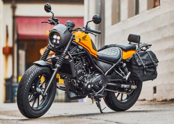 റോയല് എന്ഫീല്ഡ് മെറ്റിയര് വിറക്കും ഹോണ്ട മോട്ടോർ കമ്പനി റിബൽ 300 വരുന്നു