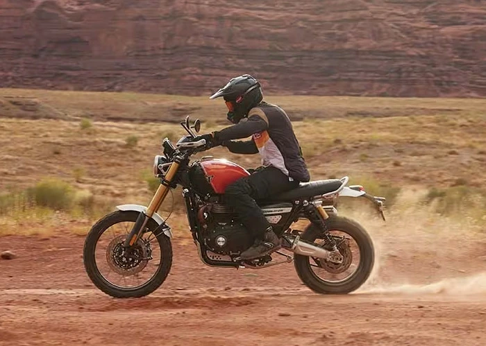 ട്രയംഫ് സ്ക്രമ്ബ്ലെർ 400 ന് പുതിയ അപ്‌ഡേഷൻ ഇത്തവണ വിലയിൽ ഞെട്ടിക്കും. Triumph Scrambler 400 Updated with Price Hike